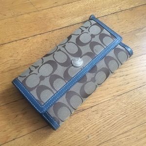 Trifold Signature Coach Wallet + Checkbook holder